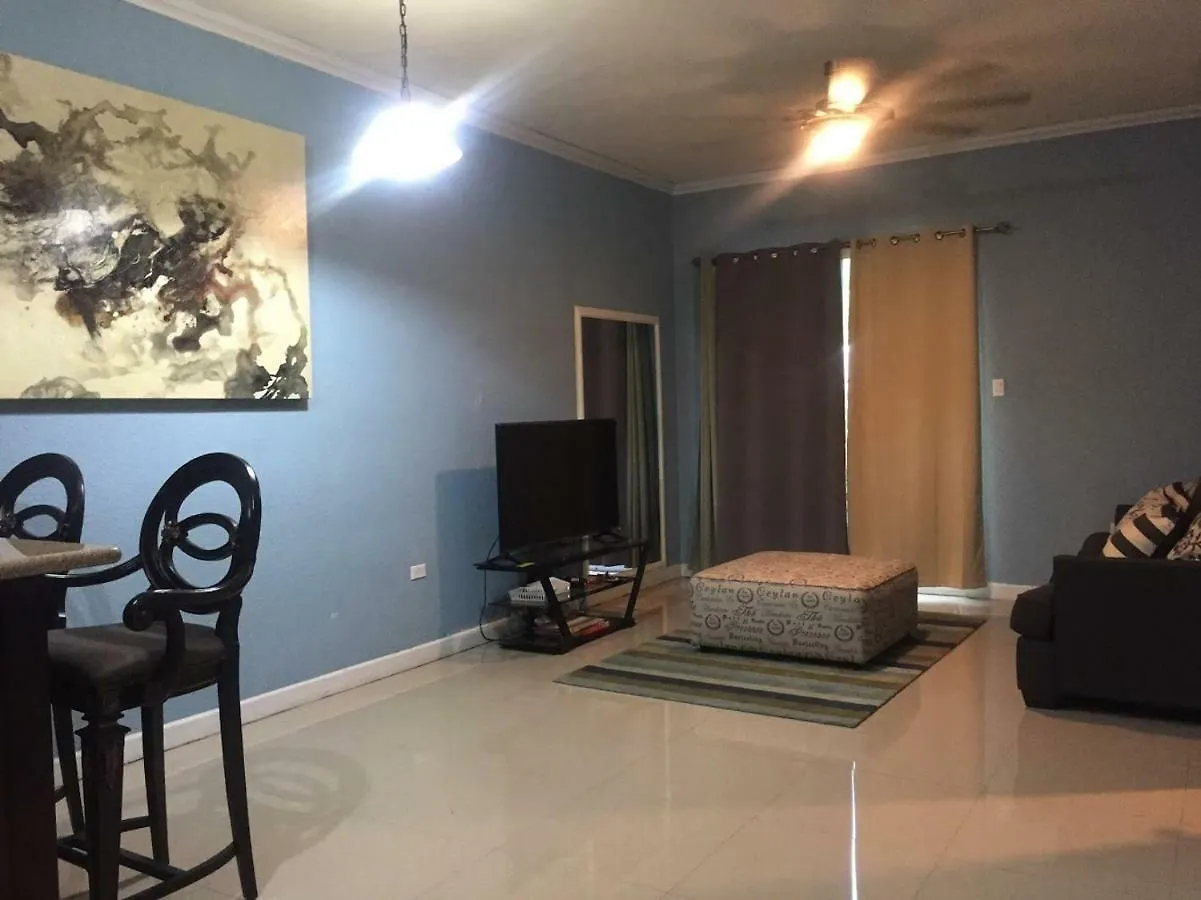 아파트 Barri Vacation Home 킹스톤 자메이카
