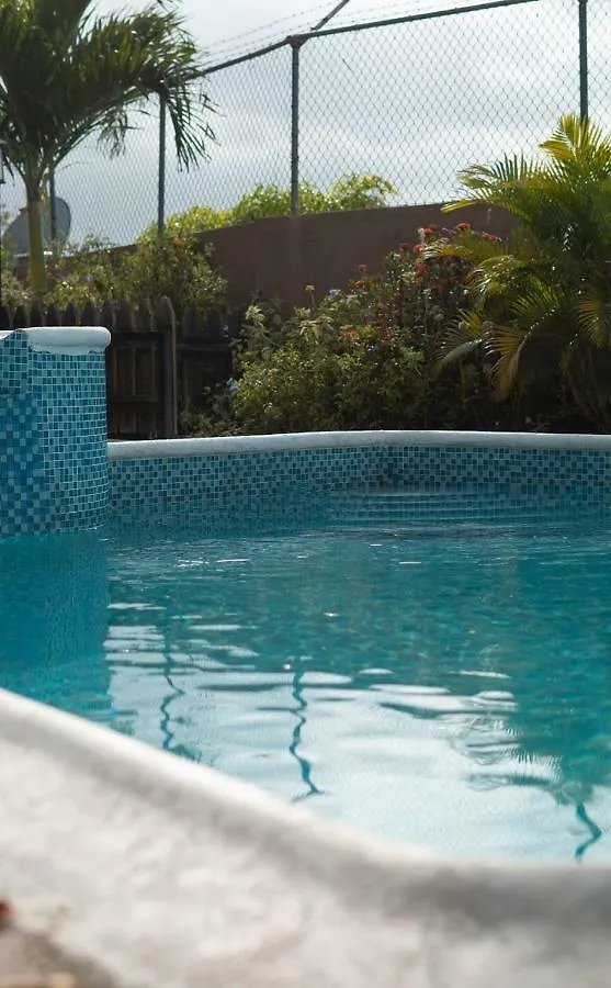 아파트 Barri Vacation Home 킹스톤